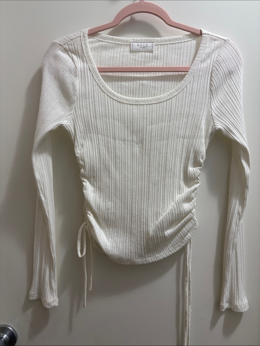 Sage Ivory Ribbed Scoop-Neck Long Sleeve Top with Side Ruching
